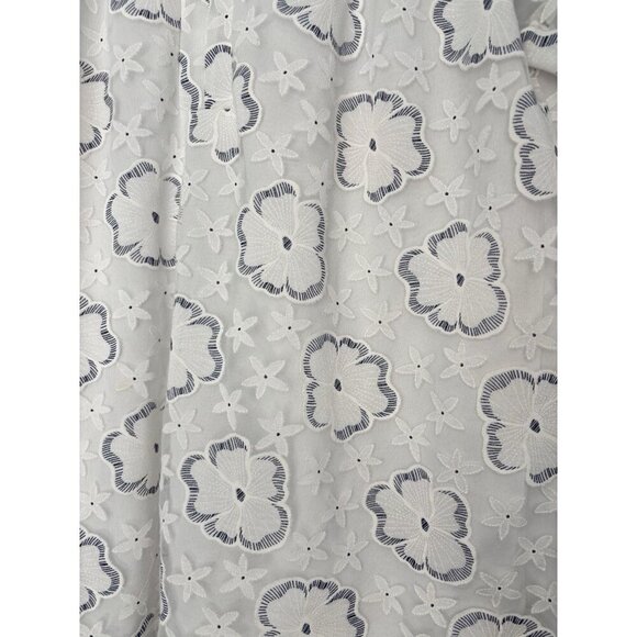 Siren Lily Floral Blouse Top Size Small Petite White Blue Cottage Flower - Picture 5 of 6